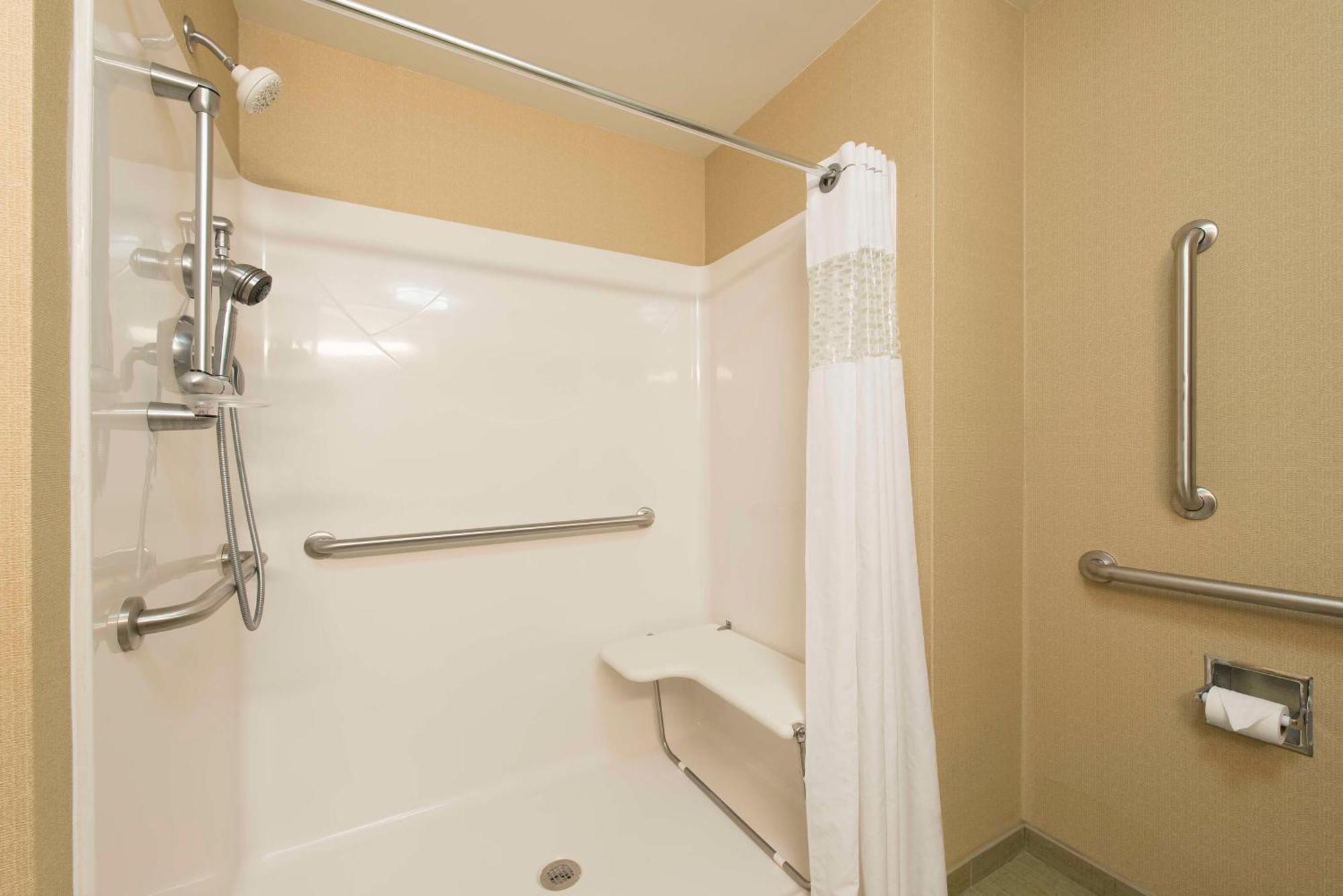 Hampton Inn & Suites Crawfordsville Εξωτερικό φωτογραφία
