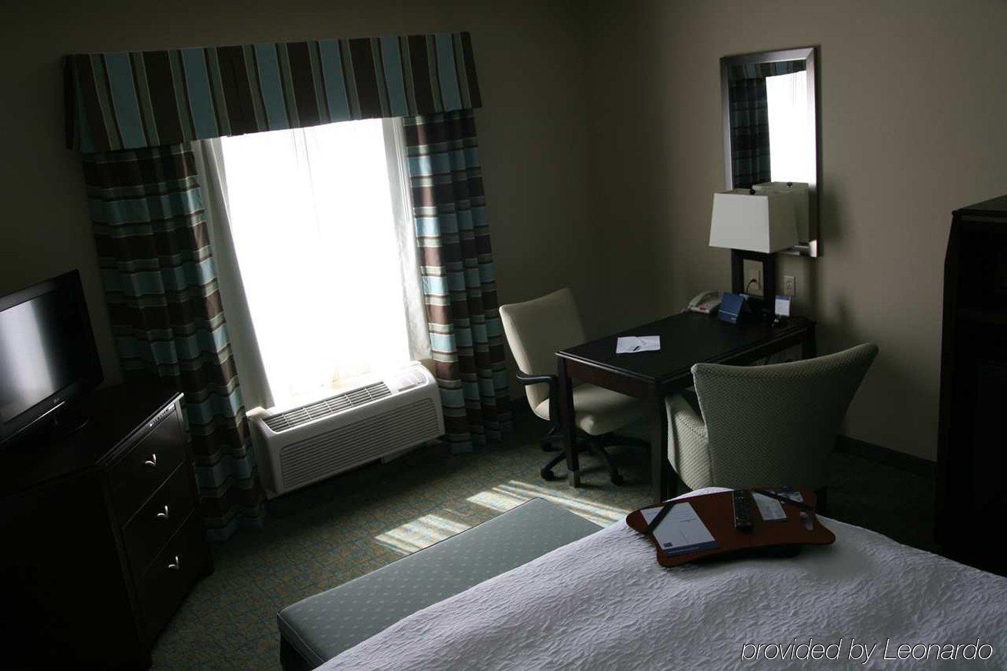 Hampton Inn & Suites Crawfordsville Δωμάτιο φωτογραφία