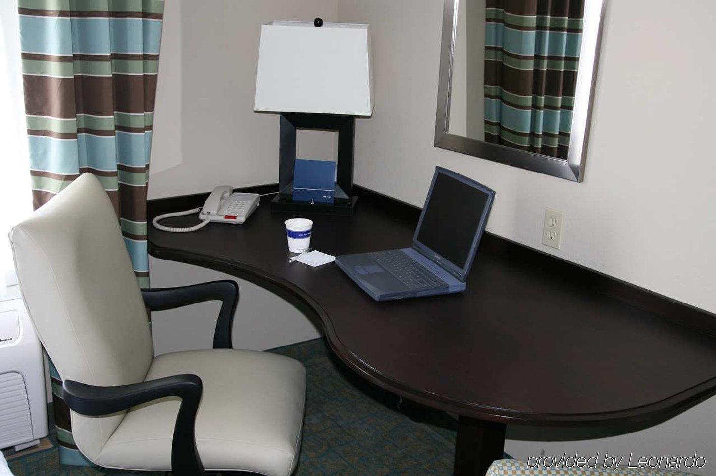 Hampton Inn & Suites Crawfordsville Δωμάτιο φωτογραφία